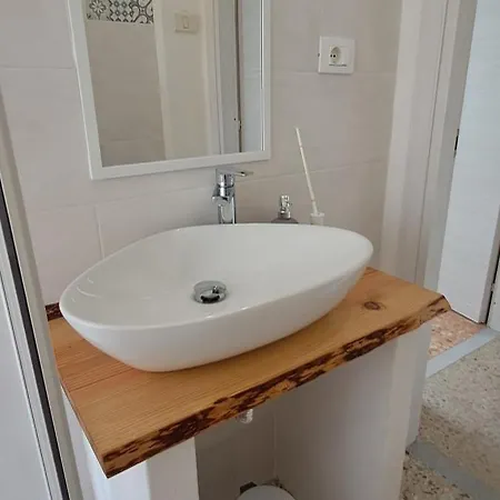 بيت ضيافة Casa Malu' أولبيا